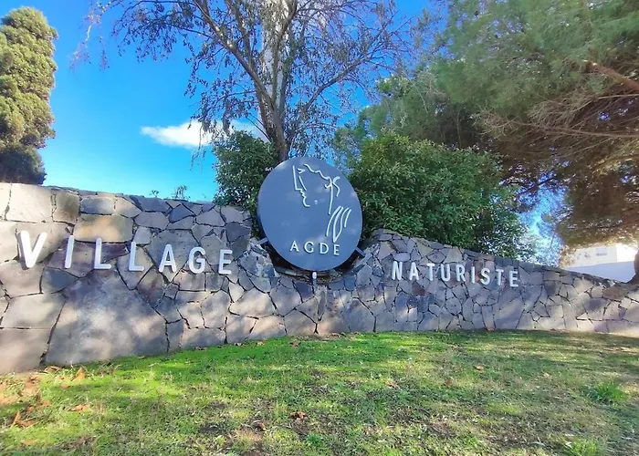 Pop, 25, Port Nature, Village Naturiste