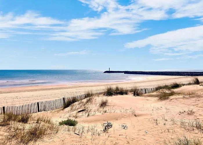 Pop, 25, Port Nature, Village Naturiste Casa vacanze Agde